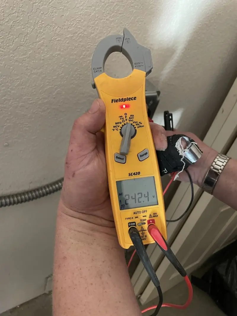 Voltage testing with clamp meter during Aluminum Wiring Replacement in Lewistown